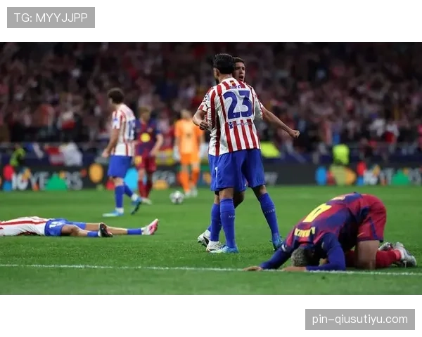 拉莫斯与马竞防线脱节：防守重心从高位压迫转向阵型重整